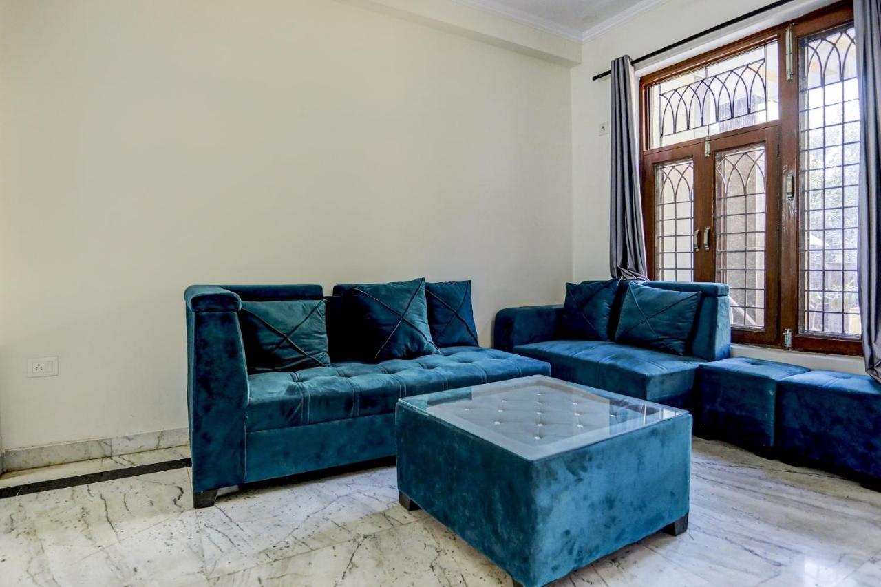 Super Capital O Uk House Residency Hotel คูร์เคาน์ ภายนอก รูปภาพ